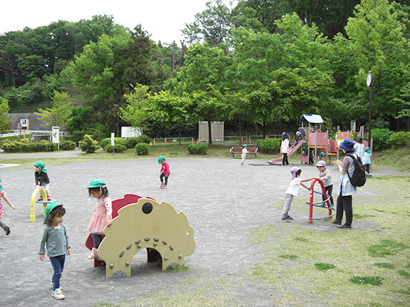 写真：自然遊び